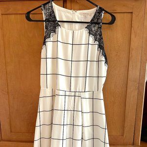 41 Hawthorn - Graph Paper Grid Black and White Dress - Size Small